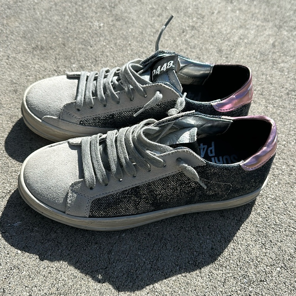 P448 John LaceUp
